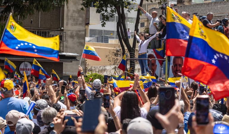 venezuela manifestazioni machado maduro.jpg