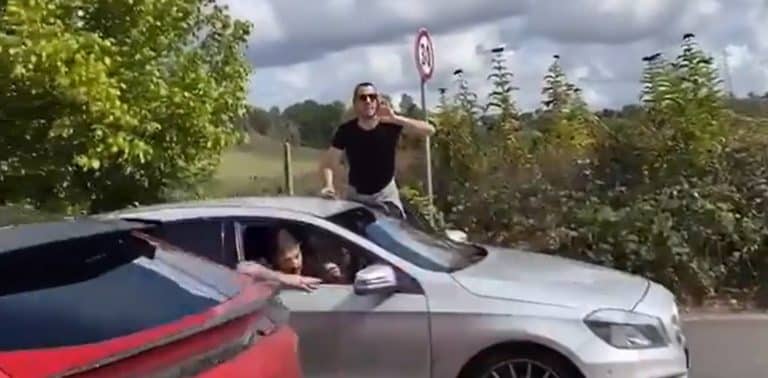 Le reazioni davanti a Trigoria dei tifosi della As Roma.jpg