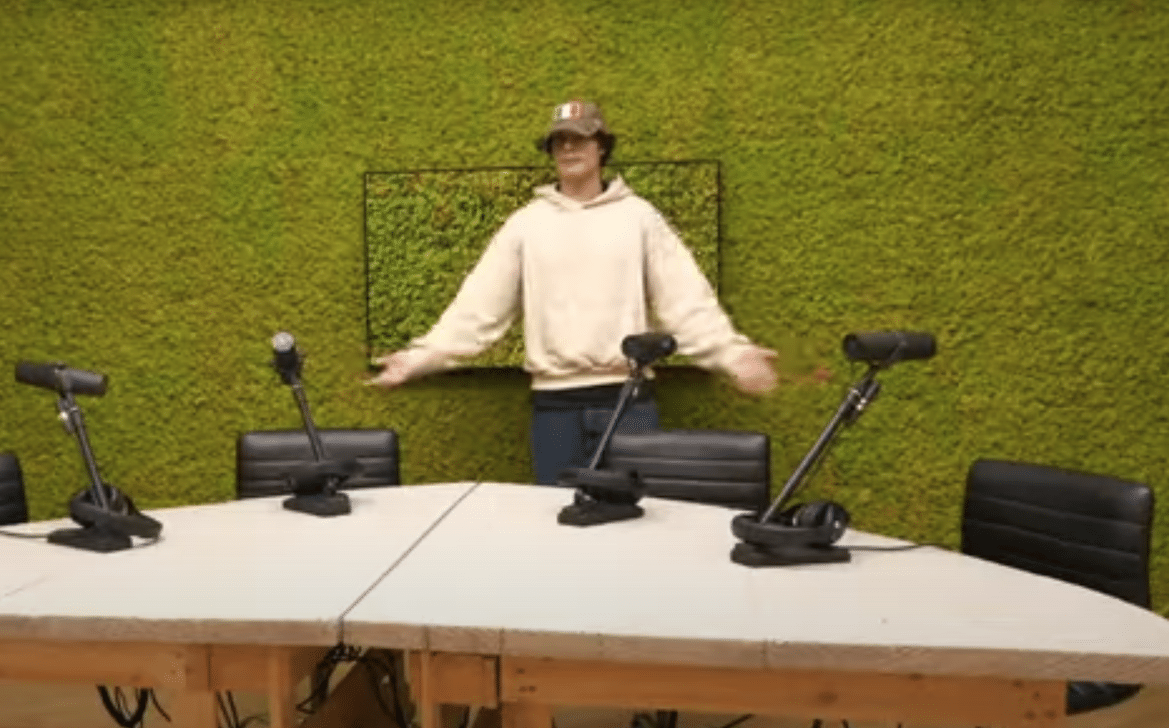 Luis Sal.png