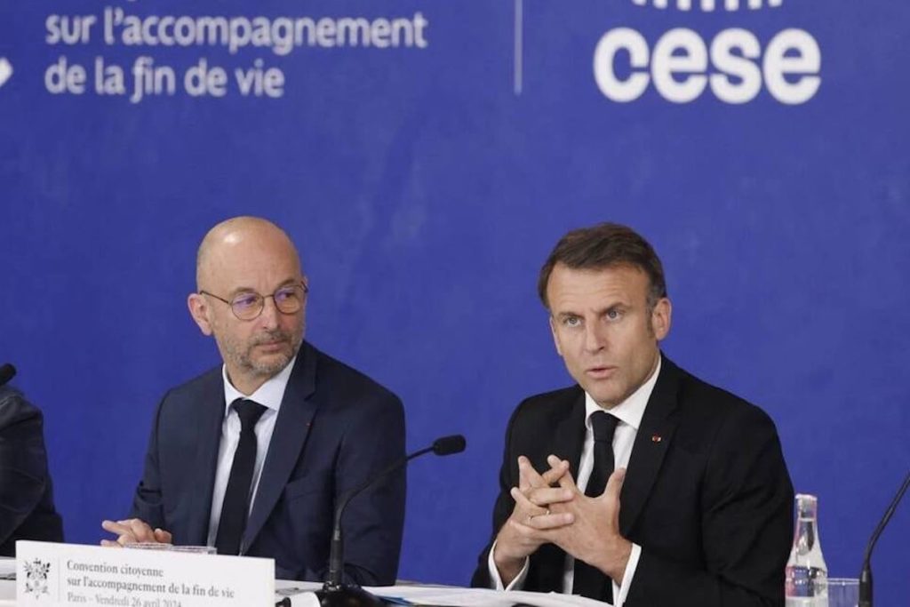 Macron Beaudet.jpeg