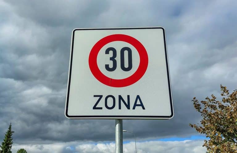 Milano zona 30.jpg