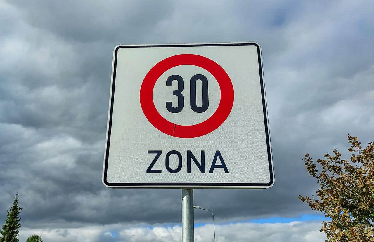 Milano zona 30.jpg