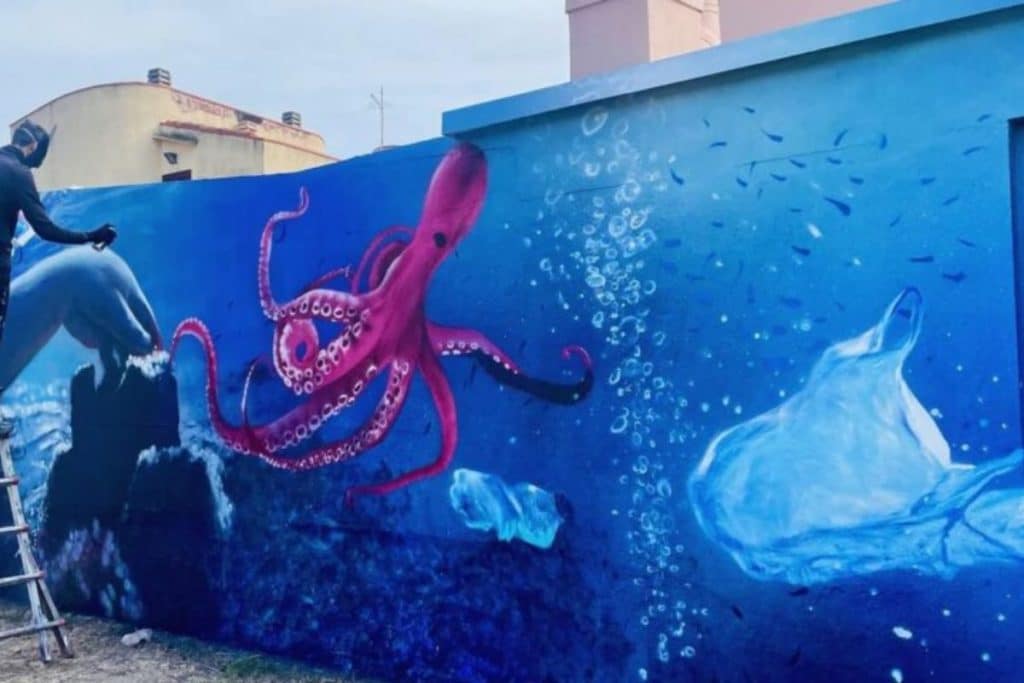 Murale Manu Invisibile.jpg