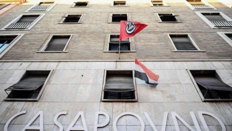 casapound pentito schiaffi punizioni.jpg