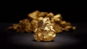 closeup big gold nugget 1.jpg