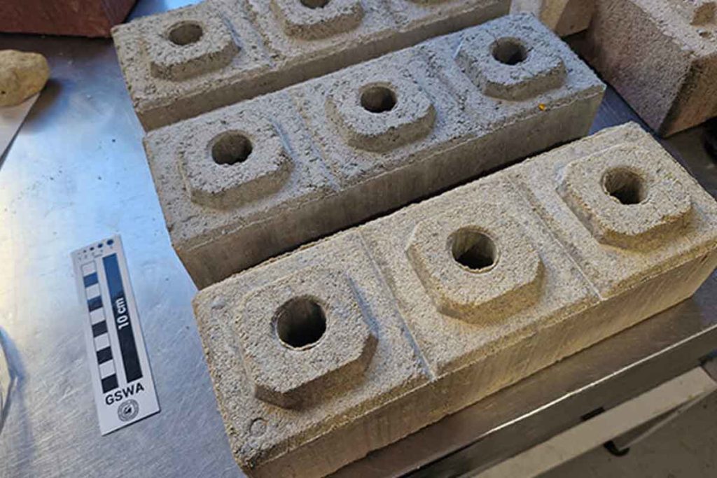 dalle macerie ai mattoni LEGO in Ucraina.jpg
