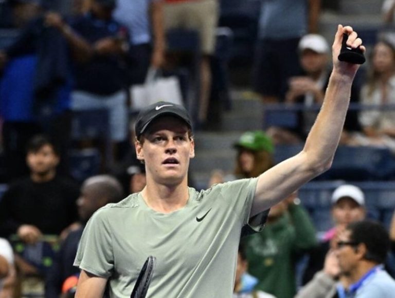 jannik sinner medvedev semifinali us open.jpg