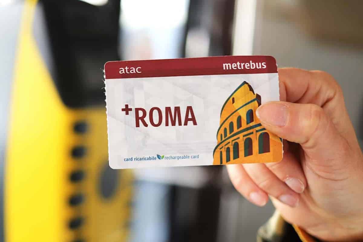 A Roma torna l’abbonamento annuale Atac a 50 euro, chi può farne richiesta e come 1 metrebys roma.jpg