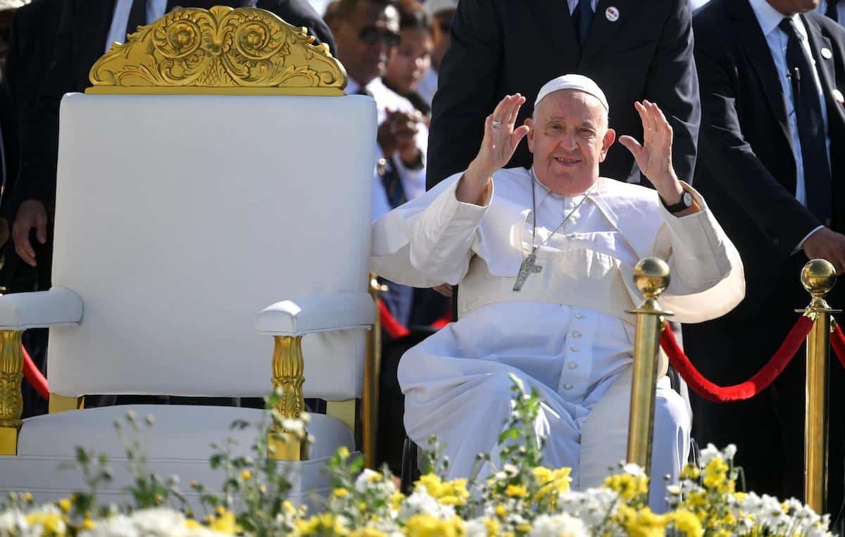 papa francesco trump harris aborto immigrazione.jpg