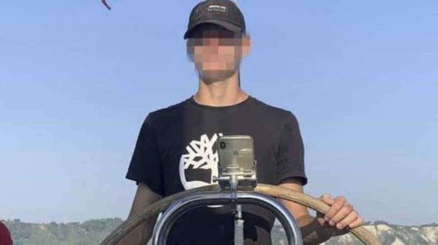 Paderno Dugnano, perché Riccardo C. ha ucciso i genitori e il fratello: «Mi sentivo oppresso, volevo liberarmi» 1 riccardo c. paderno dugnano via anzio.jpg