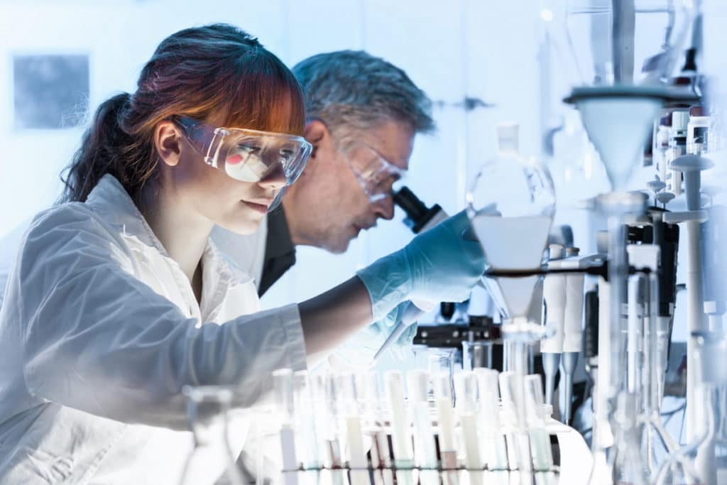 ricerca laboratori.jpg
