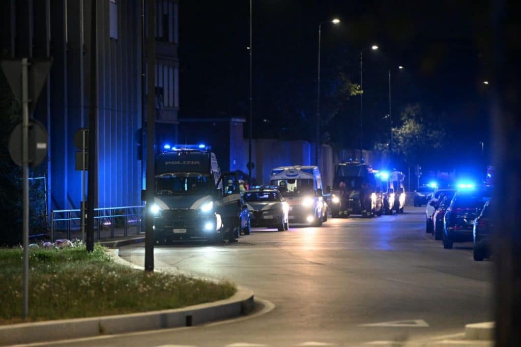 rivolta carcere beccaria milano scaled.jpg