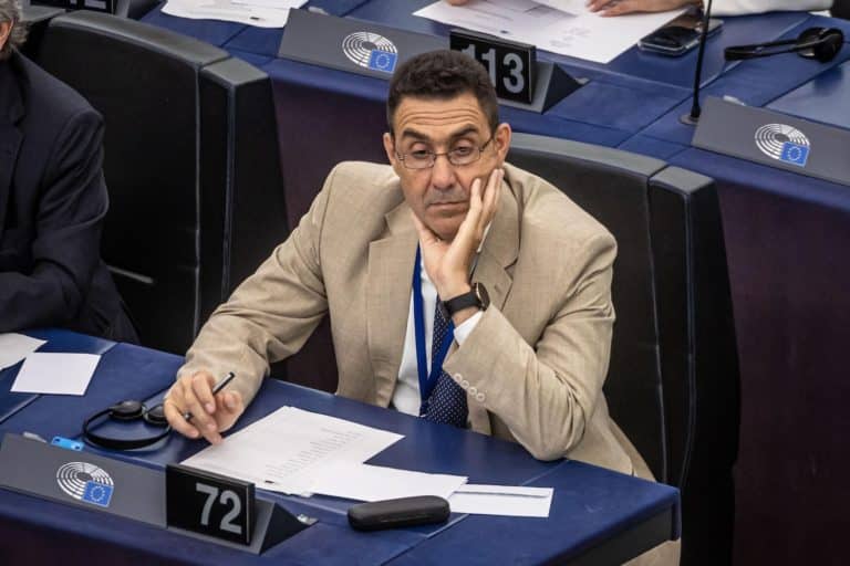 roberto vannacci parlamento europeo.jpg