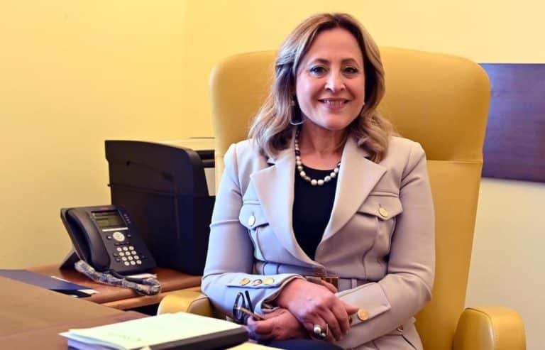 rosanna natoli csm sospensione.jpg