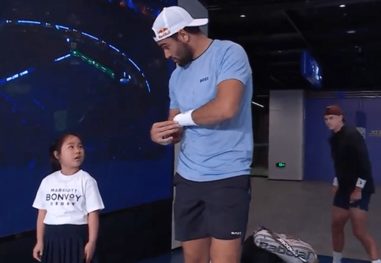Berrettini bimba.png