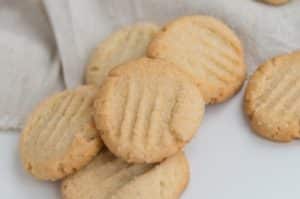 Biscotti arancia e vaniglia.jpg