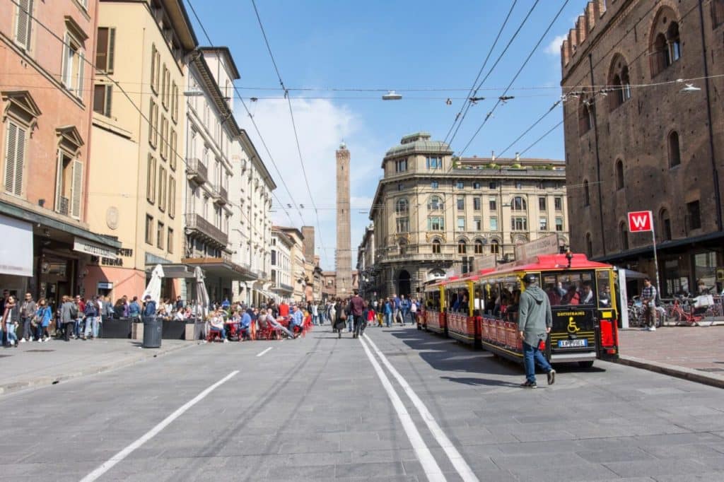 Bologna centro e1727948461887.jpg