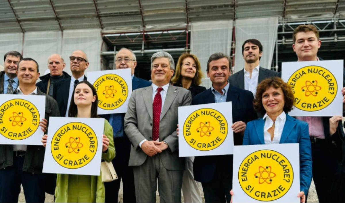 Calenda energia nucleare.jpg