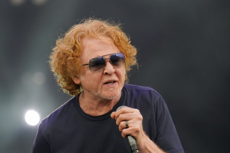 GI Mick Hucknall.jpg