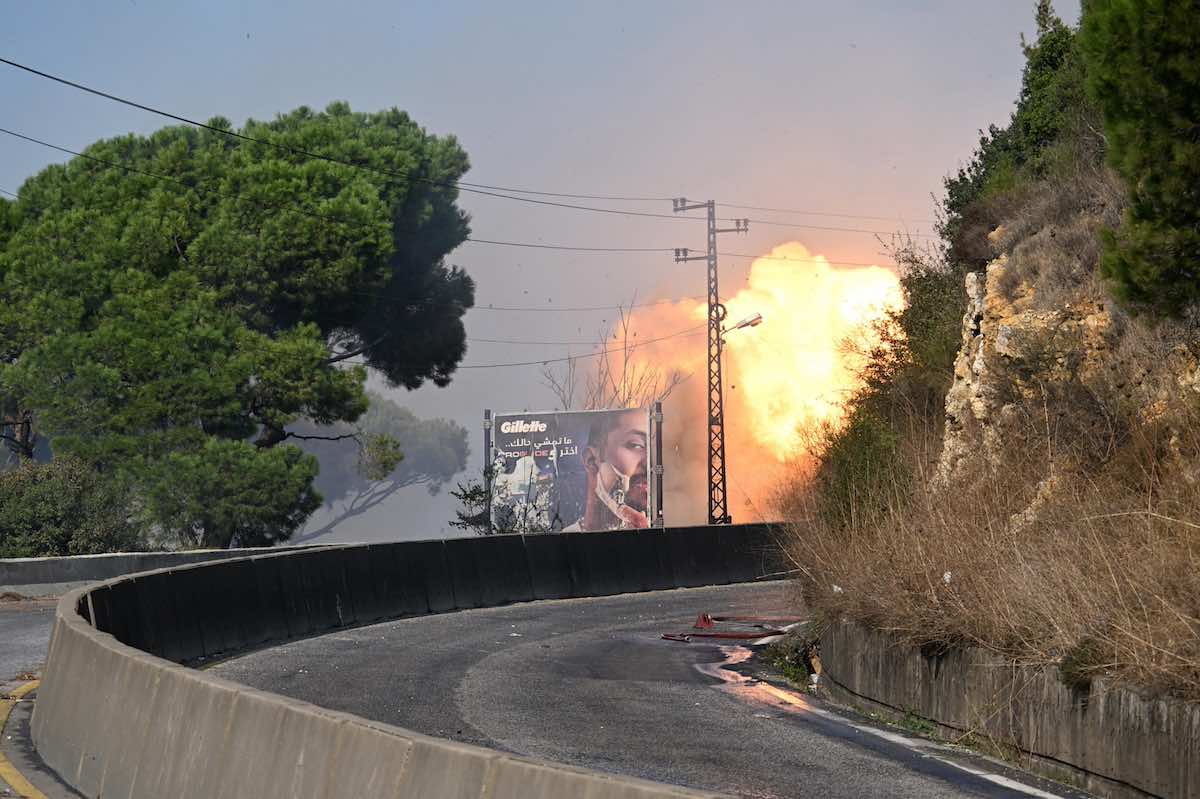 Medio Oriente, Hezbollah colpisce il nord di Israele: 5 morti civili. Beirut e Tel Aviv cercano un’intesa sul cessate il fuoco 1 GOLF 20241031154906247 ad3162af7fb795e0a375d720928a3392.jpg