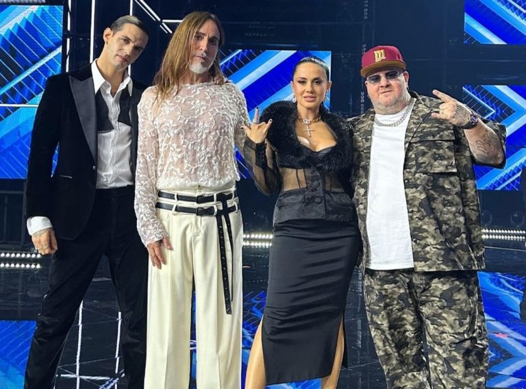Giuria primo live X Factor.jpeg