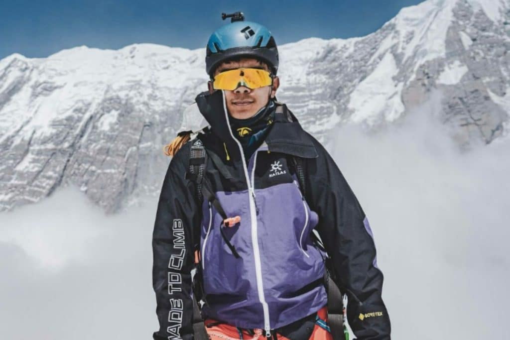 Nima Rinji Sherpa.jpg
