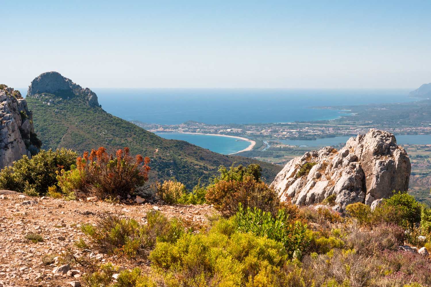 L’Ogliastra tra le 5 Zone Blu del mondo: nel territorio sardo si vive meglio e più a lungo 1 Ogliastra 1.jpg