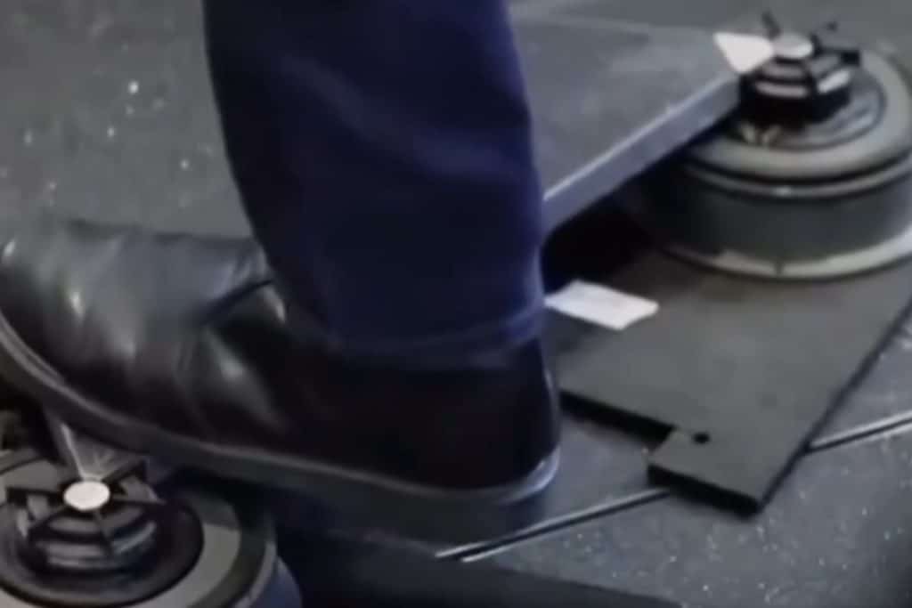 Pavimenti piezoelettrici.jpg