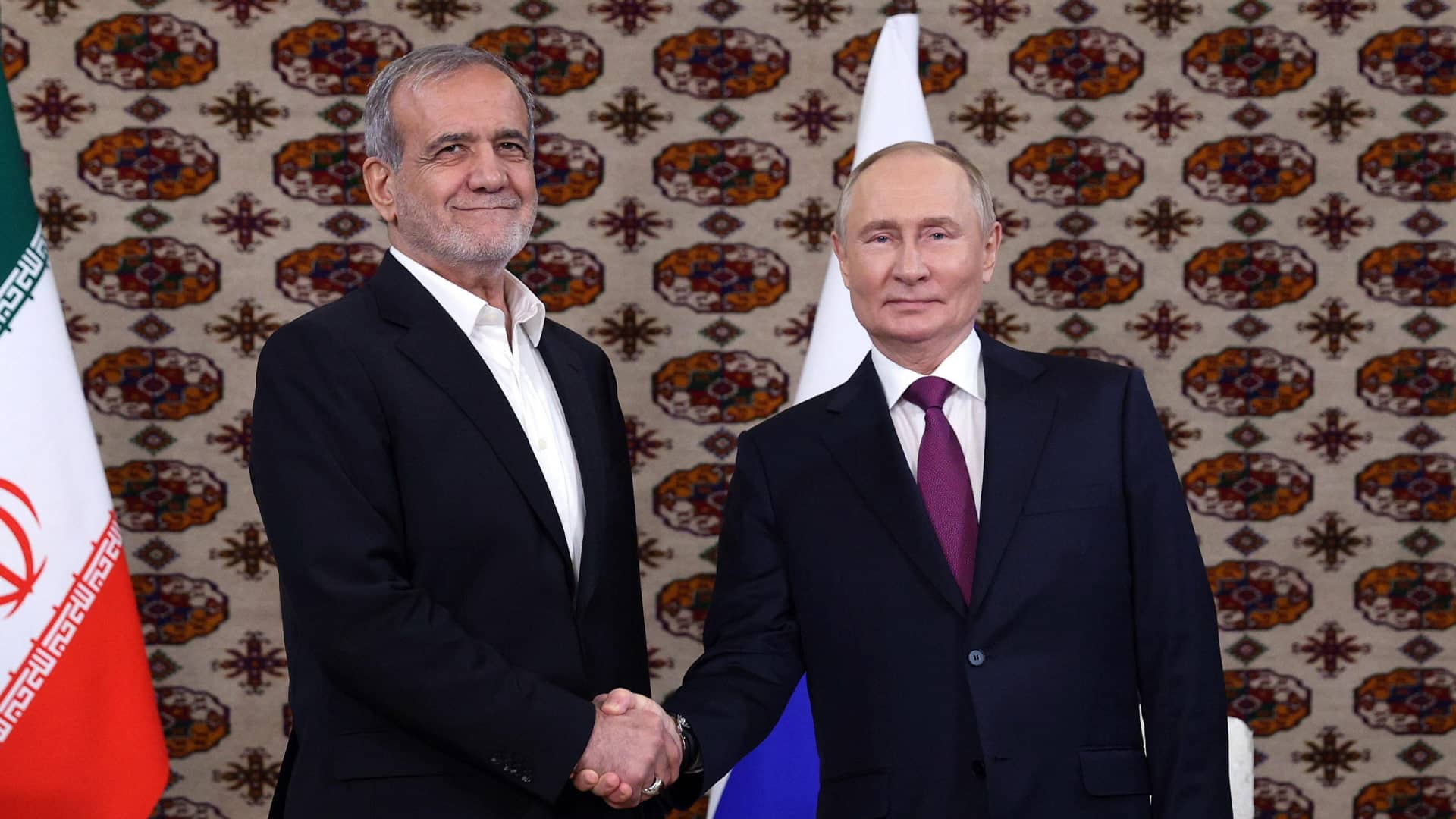 Si rafforza l’asse Mosca-Teheran. Putin: «Una priorità per noi». Pezeshkian: «Operiamo insieme nel mondo» 1 Putin Masoud Pezeshkian.jpg