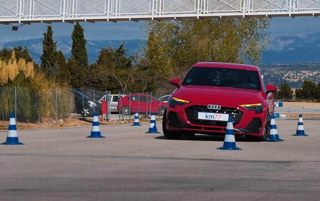 Test alce Audi A3 Sportback S-Line: cosa non va? 1 Test Alce Audi A3 Sportback km77 1024x642.jpg