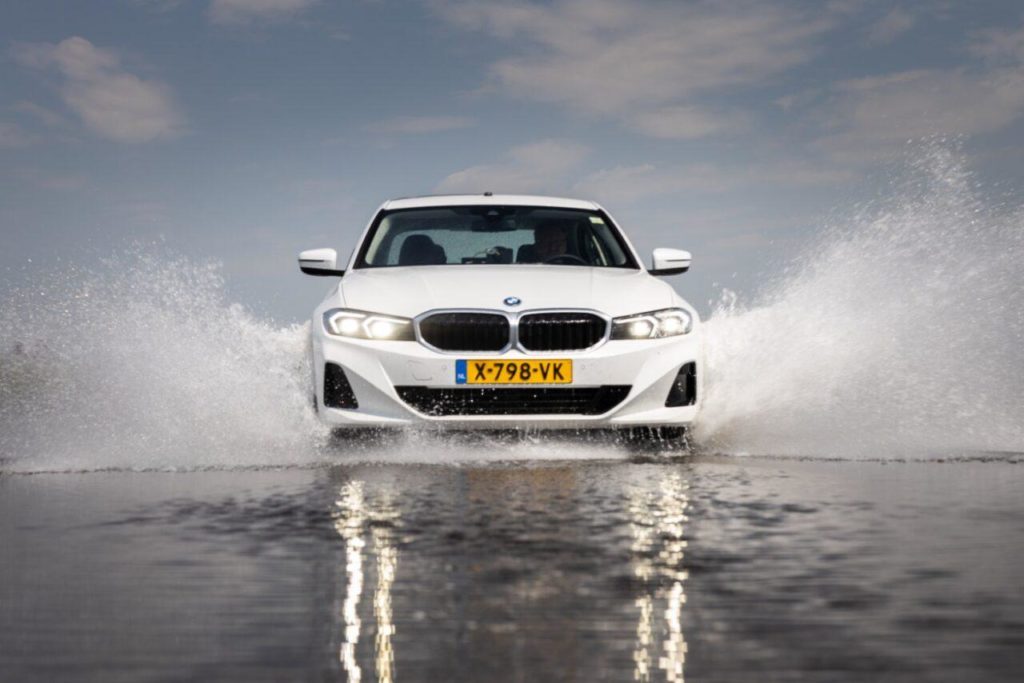 Test gomme 4 stagioni 225 50 r17 Auto Bild 2 e1729587568527.jpg