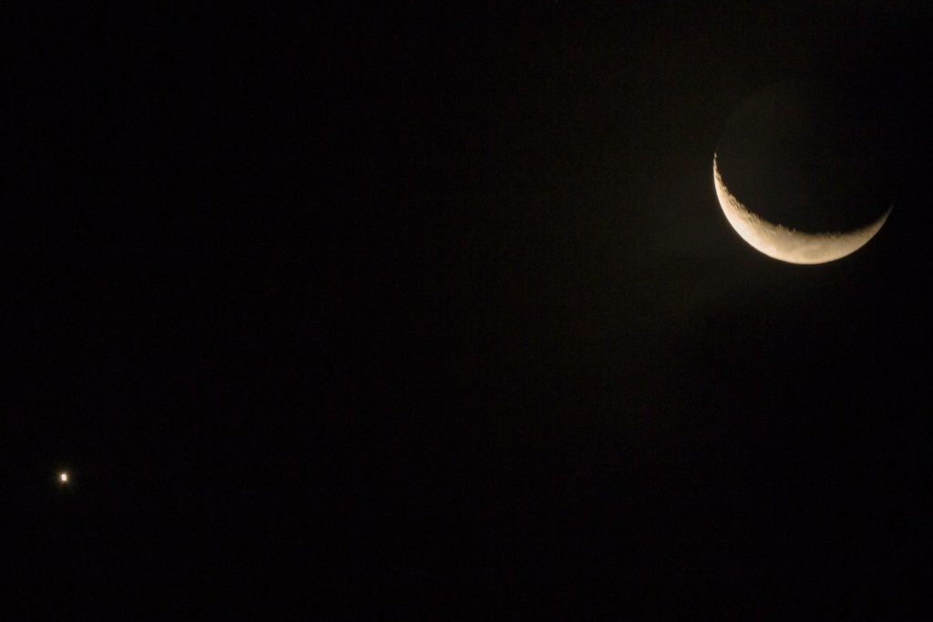 bacio luna venere.jpg