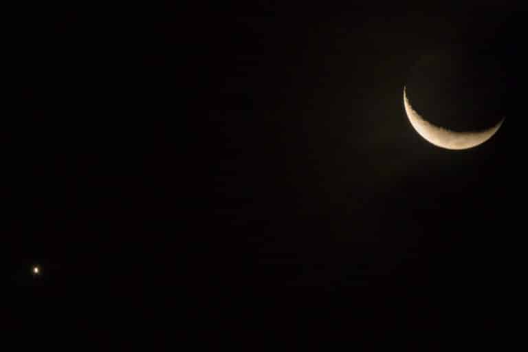 bacio luna venere.jpg