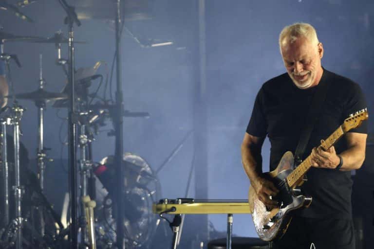 david gilmour concerto pompei scaled.jpg