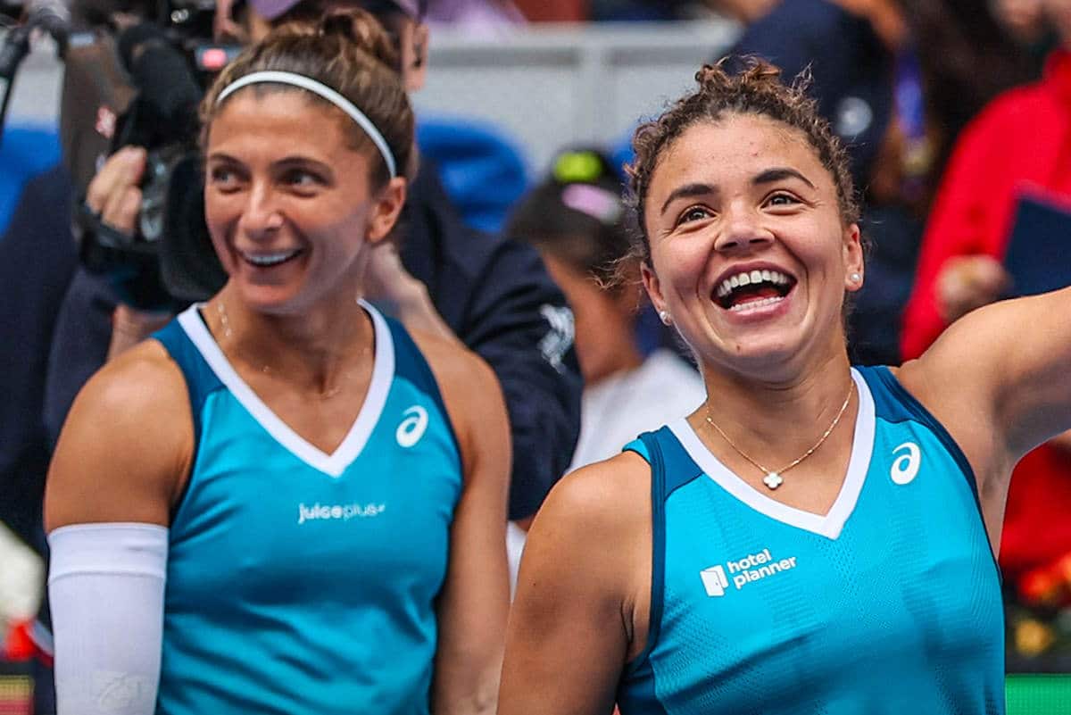 errani paolini campionesse pechino.jpg