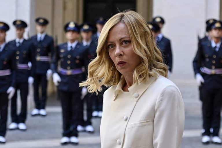 giorgia meloni palazzo chigi taglio spese auto blu consulenze.jpg