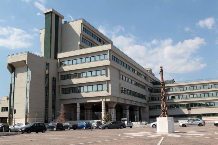 il tribunale di frosinone 46129.jpg