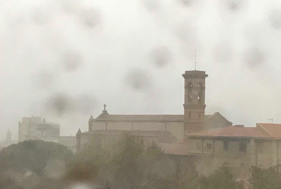 Maltempo Toscana, il fiume Cornia rompe gli argini. Un uomo si salva aggrappandosi ai cartelli stradali – Il video 1 maltempo fiume cornia.jpg