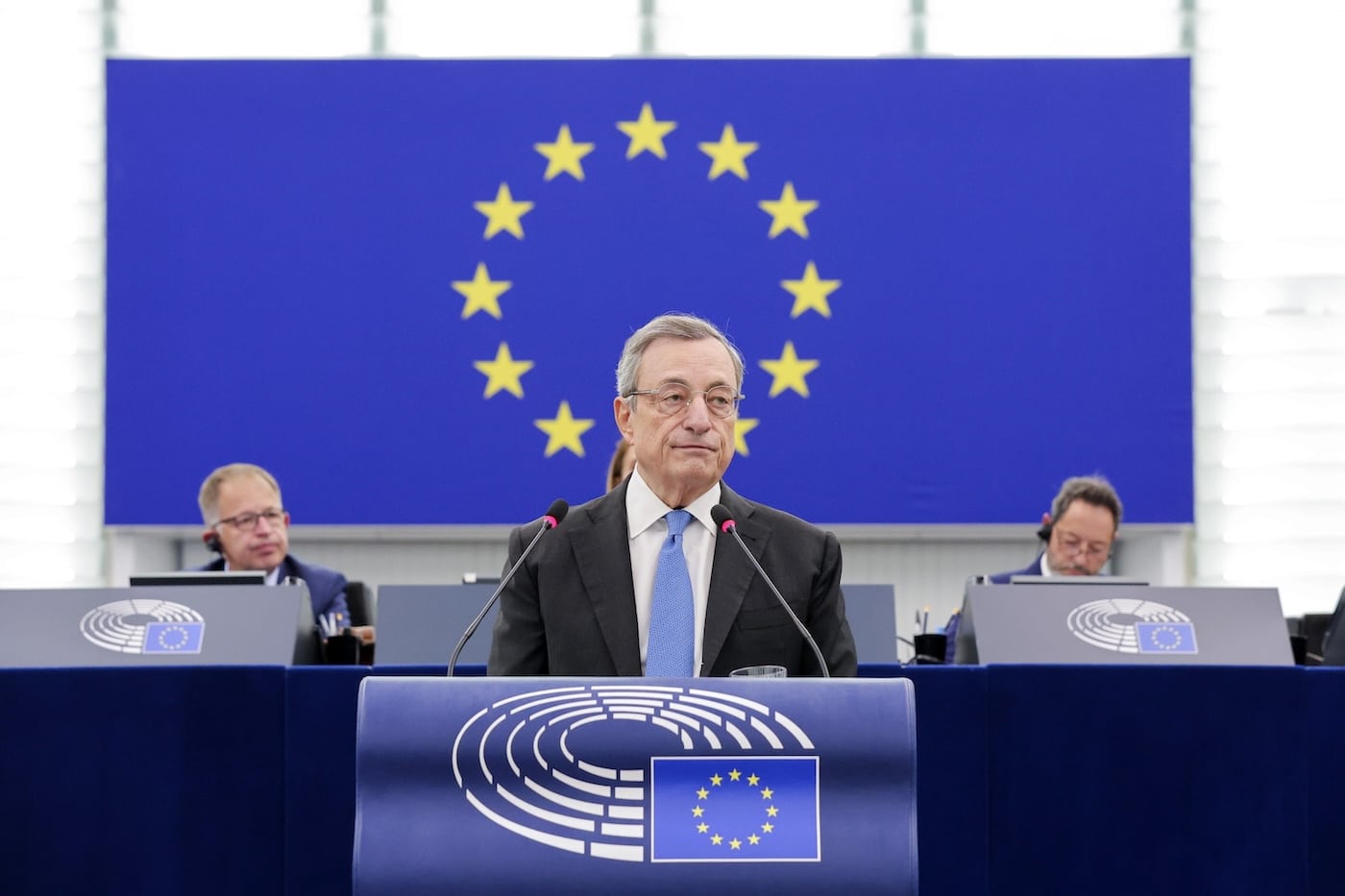 Mario Draghi promuove il Green Deal: «Dobbiamo essere ambiziosi, la crescita economica arriva da lì» 1 mario draghi.jpg