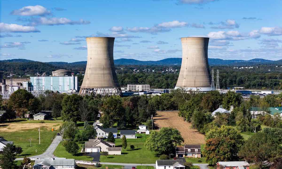 nucleare nuove centrali urso lombardia fontana.jpeg