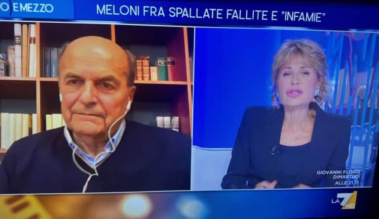 pier luigi bersani infami meloni giudice consulta.jpeg