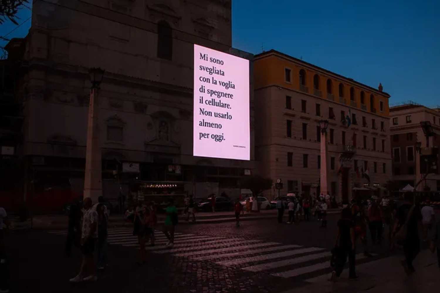 Cosa sono questi cartelli sui sogni apparsi in giro per Roma? 1 sogni.jpg