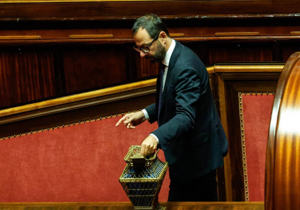 stefano patuanelli scaled.jpg