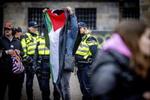 Amsterdam Palestina scontri scaled.jpg