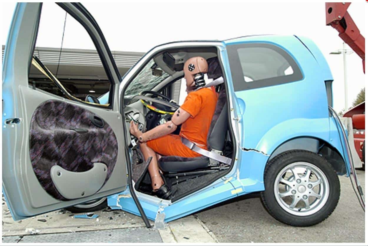 Crash test ADAC microcar2.jpg