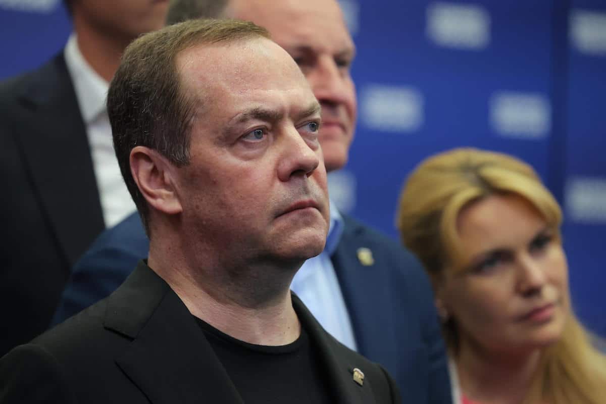 Dmitry Medvedev missili russia 1.jpg