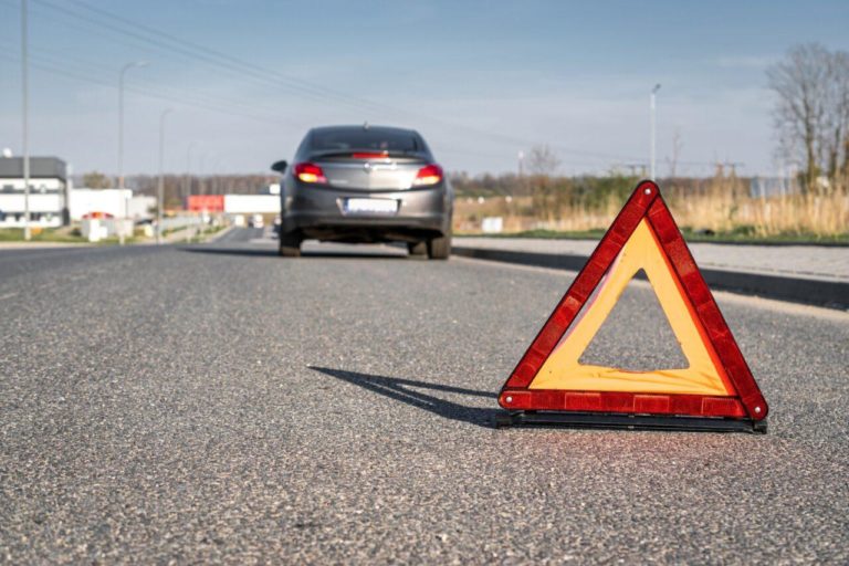 Triangolo incidente e1728469021522.jpg
