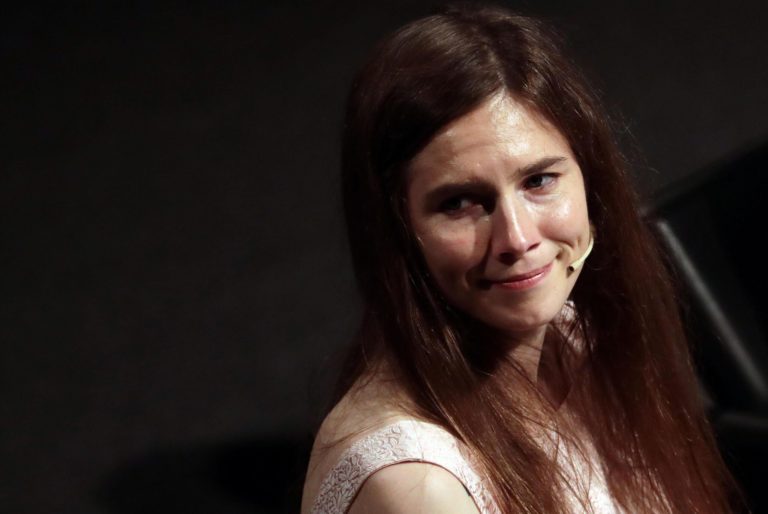 amanda knox perugia foto carcere scaled.jpg