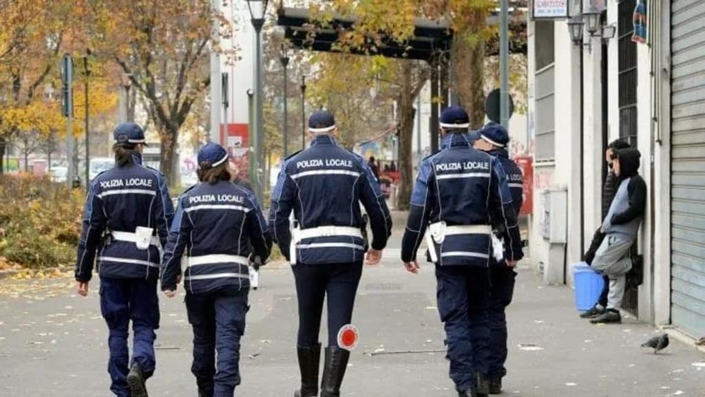 borgosesia vigili urbani borsone 30 mila euro sparito.jpg