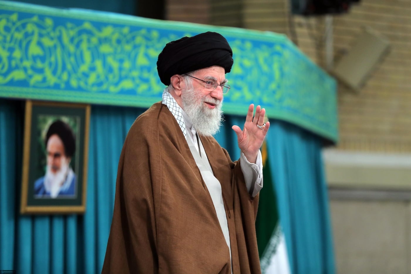 L’Iran pronto ad attaccare di nuovo Israele? Il proclama di Khamenei e i sospetti dell’intelligence: «Colpiranno prima delle elezioni Usa» 1 khamenei ali.jpg